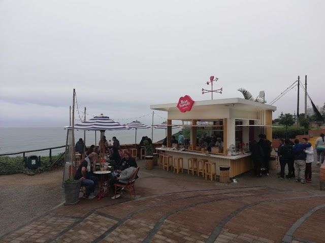 Beso Francés Crepería